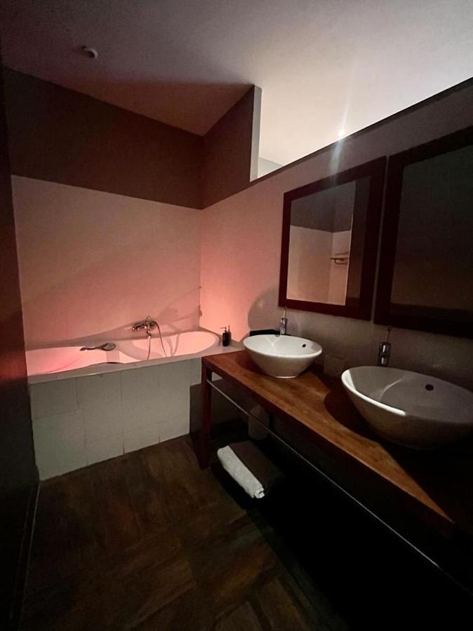 Un Moment Suspendu Apartman Aix-en-Provence Kültér fotó